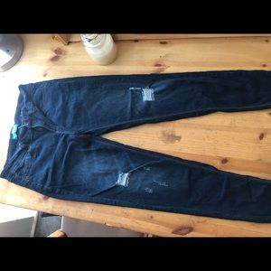 Size 11 wax ripped dark blue jeans off fashionova